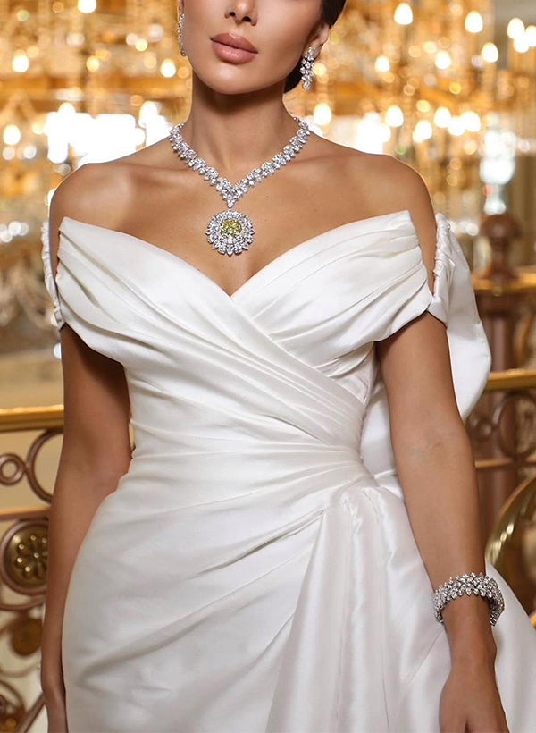 Satin Wedding Dress with Strapless Sleeveless Court Train