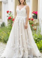 A-Line V-Neck Sleeveless Lace Wedding Dresses With Appliques Lace