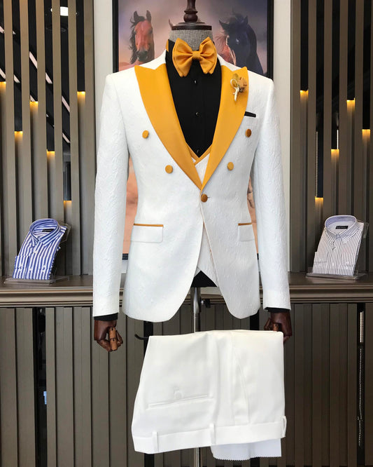 Fashion White Jacquard Three-Piece Peaked Lapel Wedding Suit for Men