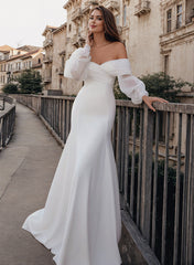 Long Sleeves Mermaid Wedding Dress Off-The-Shoulder Elastic Satin Simple