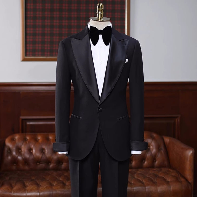 Bowen Fancy Black Peaked Lapel Velvet Prom Suit