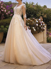 A-Line V-Neck Wedding Dresses With 3/4 Sleeves Lace/Tulle Appliques Lace/Back Hole