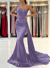 One-Shoulder Sleeveless Silk Like Satin Sheath/Column Bridesmaid Dresses