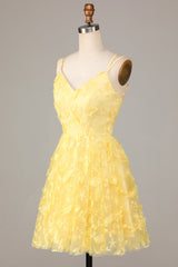 A Line Spaghetti Straps Yellow Short Homecoming Dress with Appliques