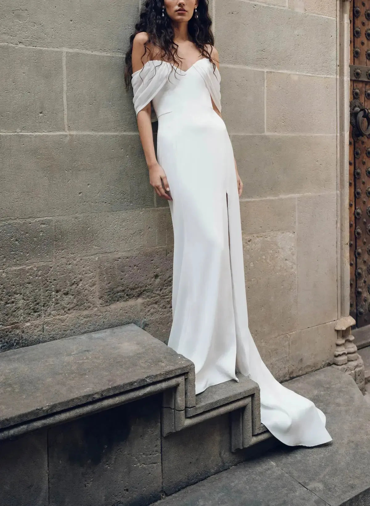 Column Sweetheart Sleeveless Court Train Chiffon Satin With High Split Wedding Dress Swd13066
