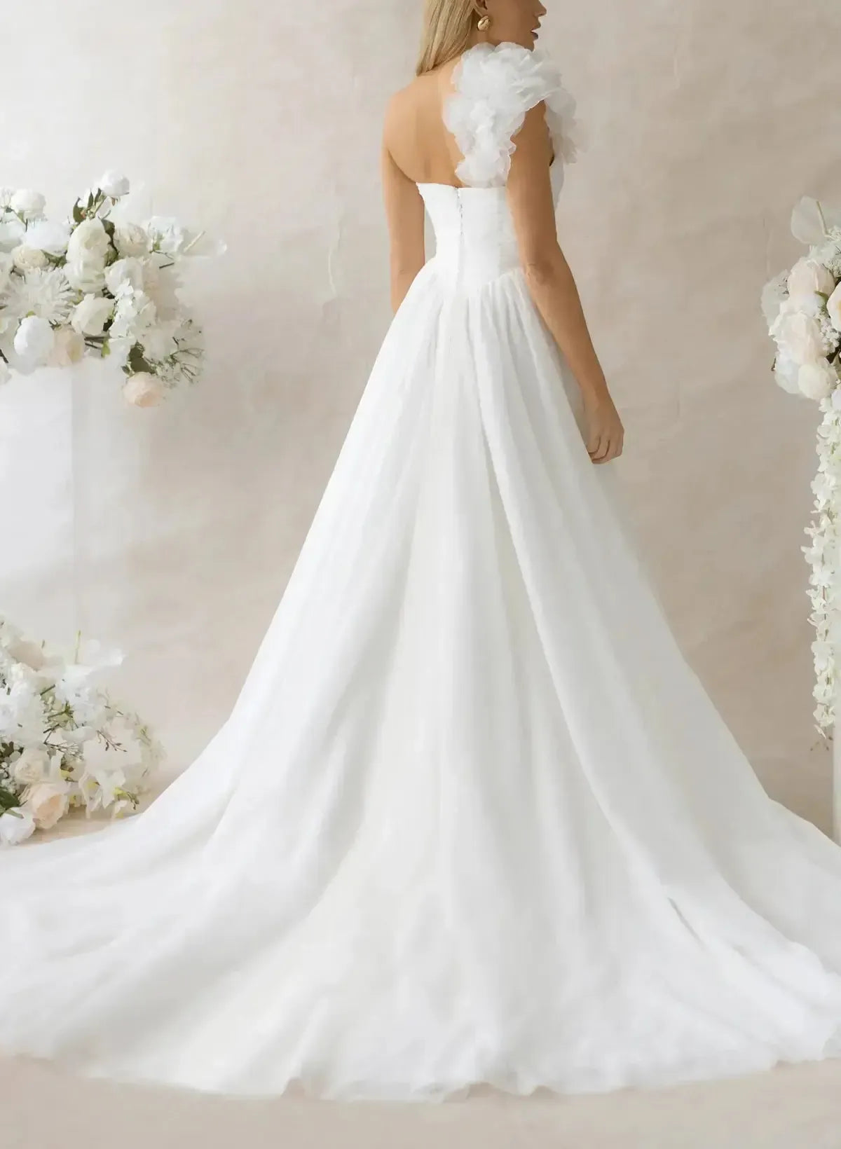 Ball Gown One Shoulder Sleeveless Chapel Train Chiffon Wedding Dresswith Pockets Swd13095
