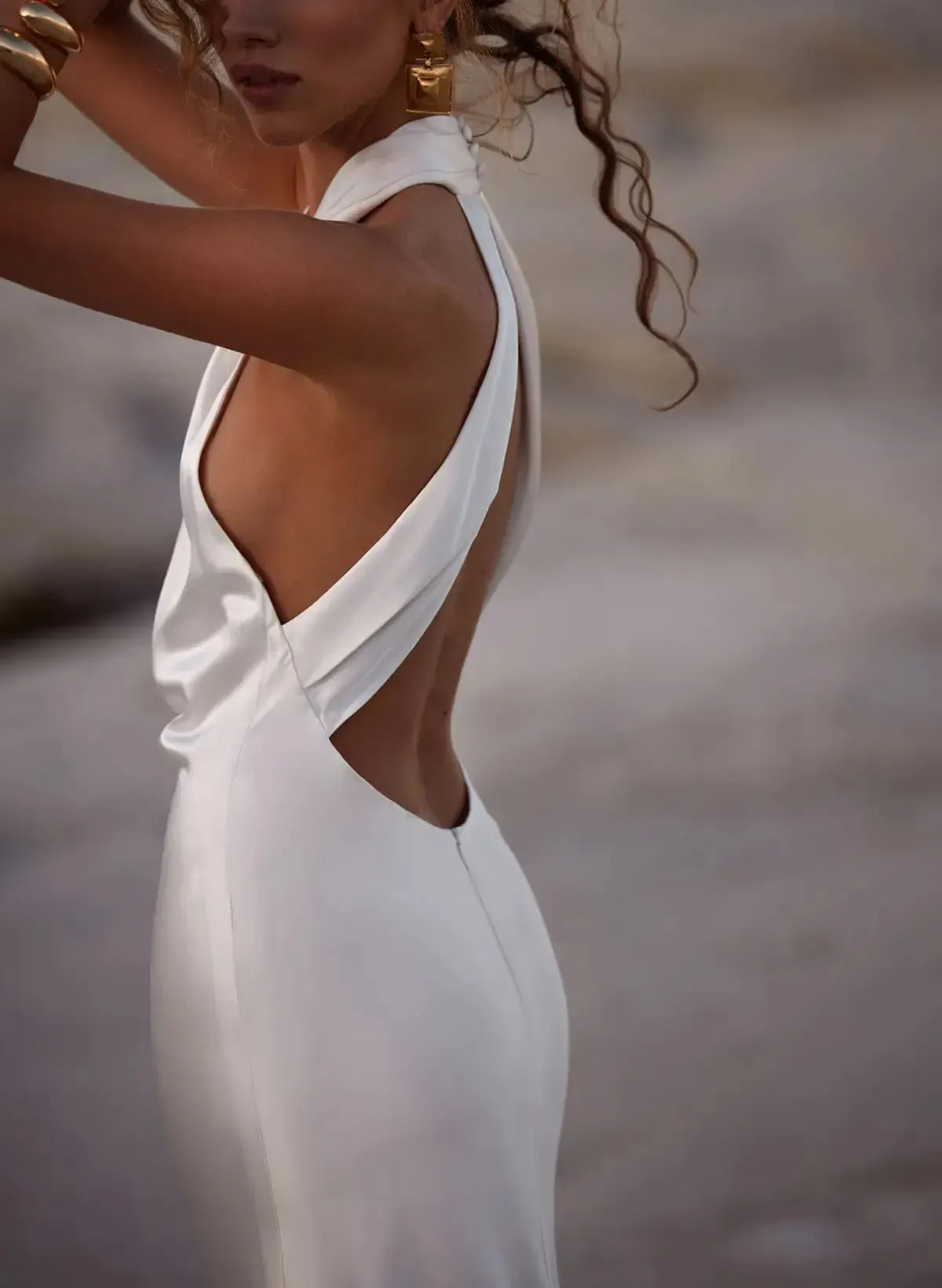 A Line Halter Sleeveless Sweep Train Silk Like Satin Bride Wedding Dress Swd13135