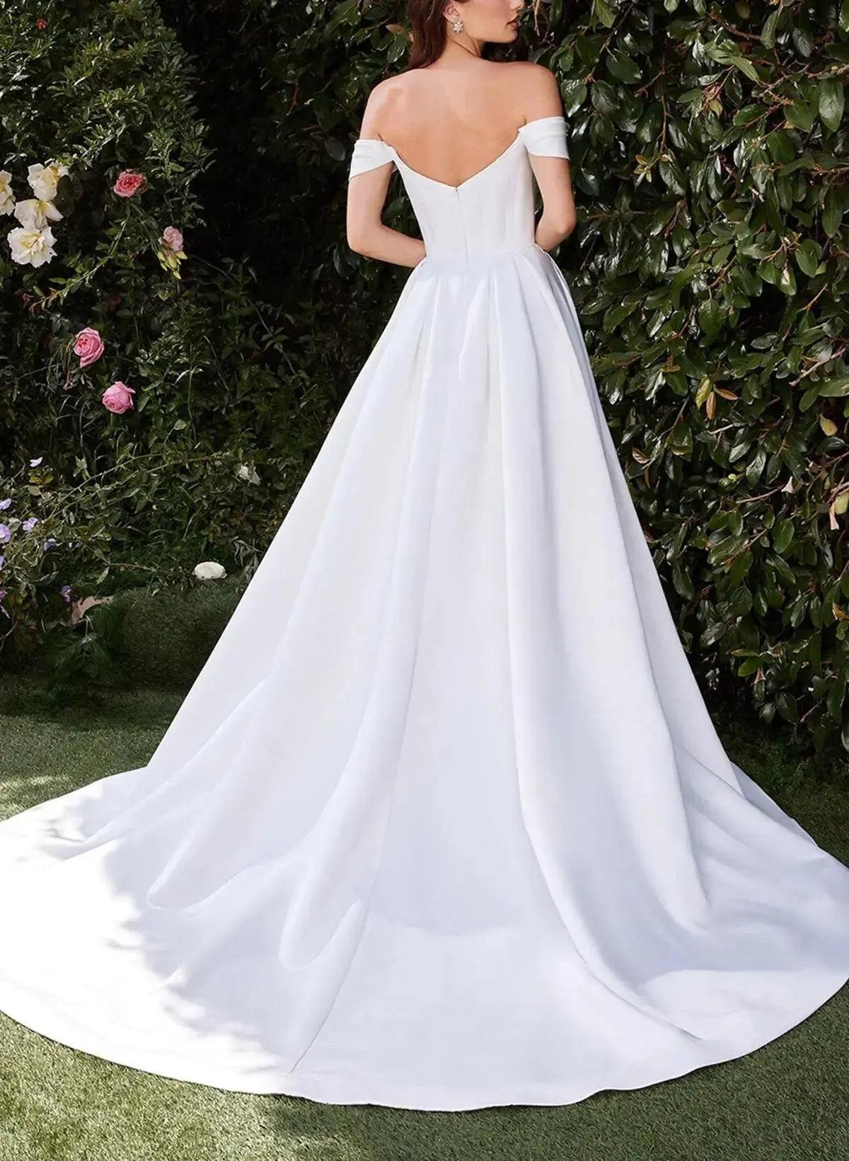 Ball Gown Off The Shoulder Sleeveless Court Train Matte Satin Bride Wedding Dress With Pockets Swd13154