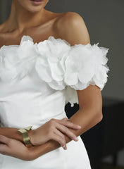 Off The Shoulder Sleeveless Short Mini Organza Matte Satin Bride Wedding Dress With Flower Swd13187