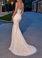 Trumpet Mermaid Strapless Sleeveless Court Train Lace Tulle Wedding Dresses With Appliques Lace Swd13188