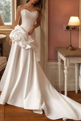 Trumpet Mermaid Sweetheart Sleeveless Chapel Train Satin Wedding Dresses With Flower S Swd13220