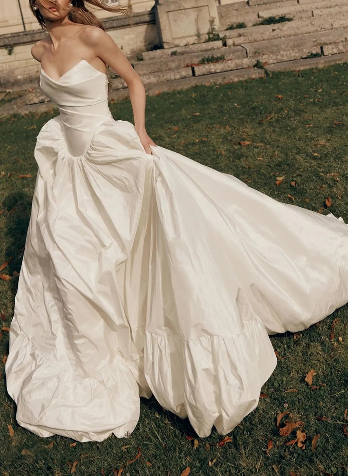 Ball Gown Strapless Sleeveless Royal Taffeta Wedding Dresses Swd13270