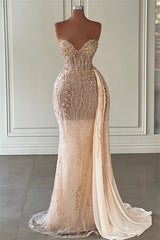 Stunning Champagne Mermaid Evening Dress with Sweetheart Sleeveless Beadings and Ruffles