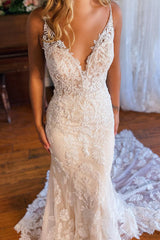 Graceful Ivory Mermaid Open Back Long Lace Wedding Dress