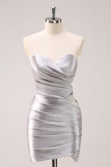 Sparkly Strapless Grey Short Tight Homecoming Dress with Beading