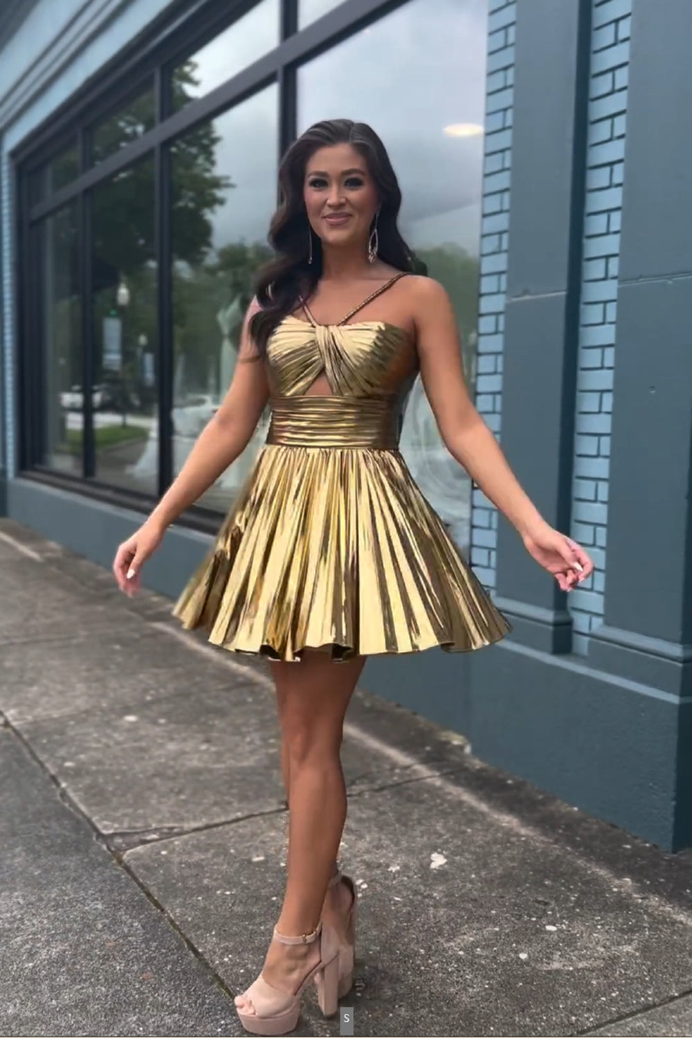 Golden A Line Halter Short Homecoming Dress