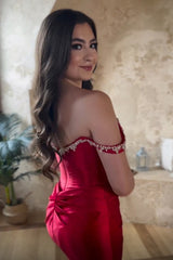 Sparkly Red Off The Shoulder Tight Short Homecoming Dress with Beadings