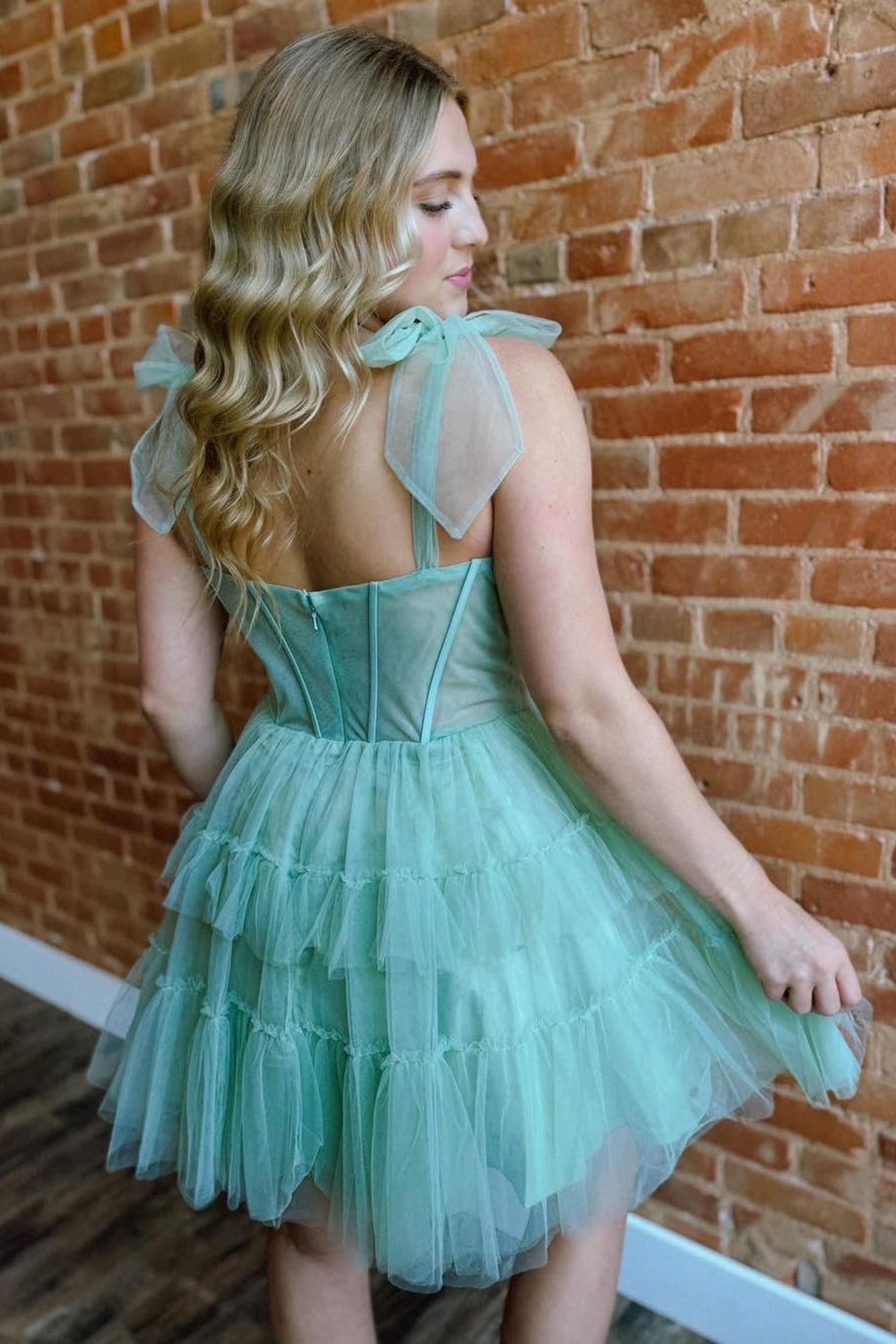 Green Spaghetti Straps Corset A-Line Short Homecoming Dress