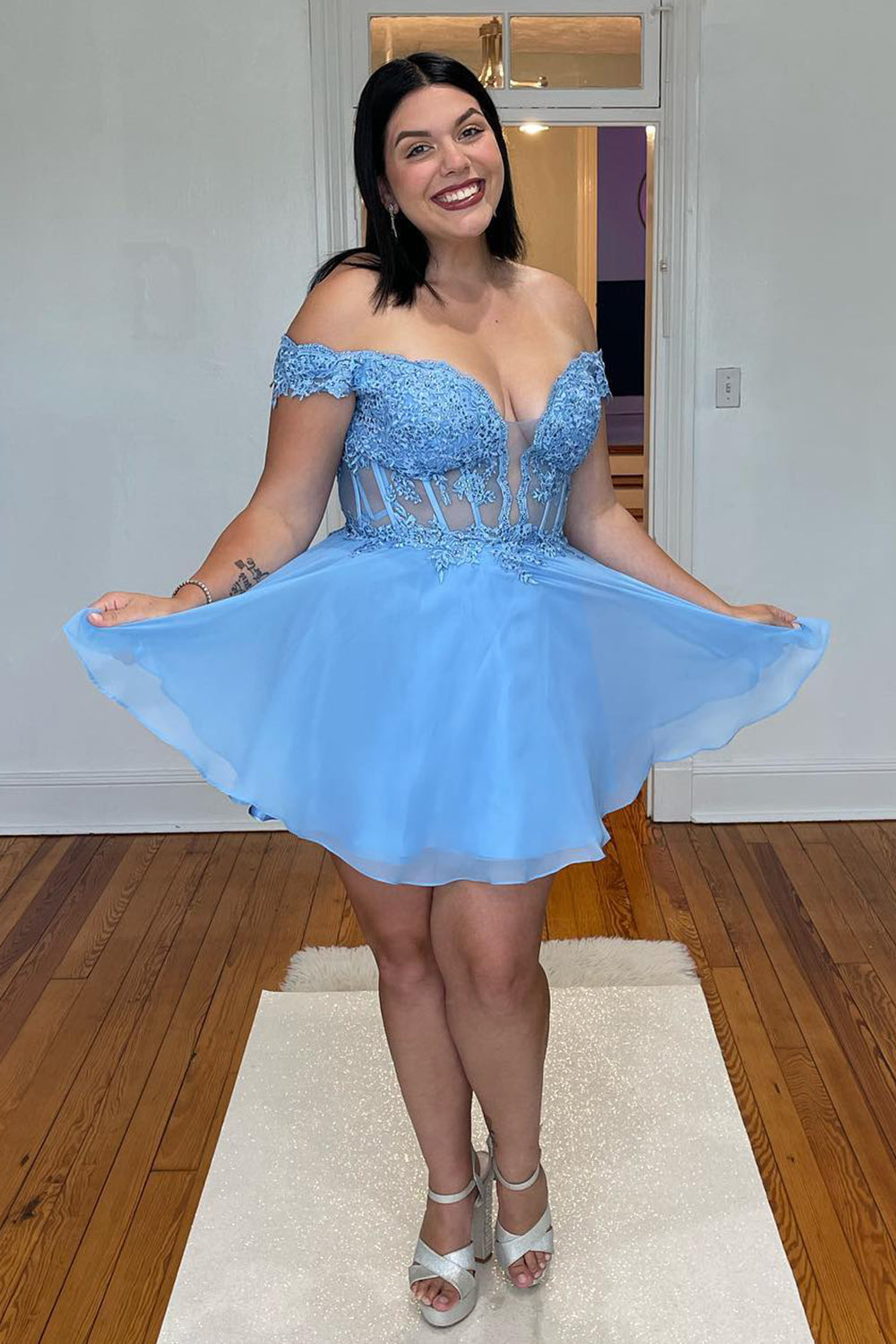 Grey Blue Corset A-Line Chiffon Short Homecoming Dress with Lace