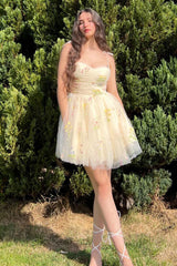 Champagne A-Line Embroidery Short Homecoming Dress