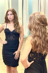 Sparkly Black Corset Spaghetti Straps Tight Short Homecoming Dress with Lace