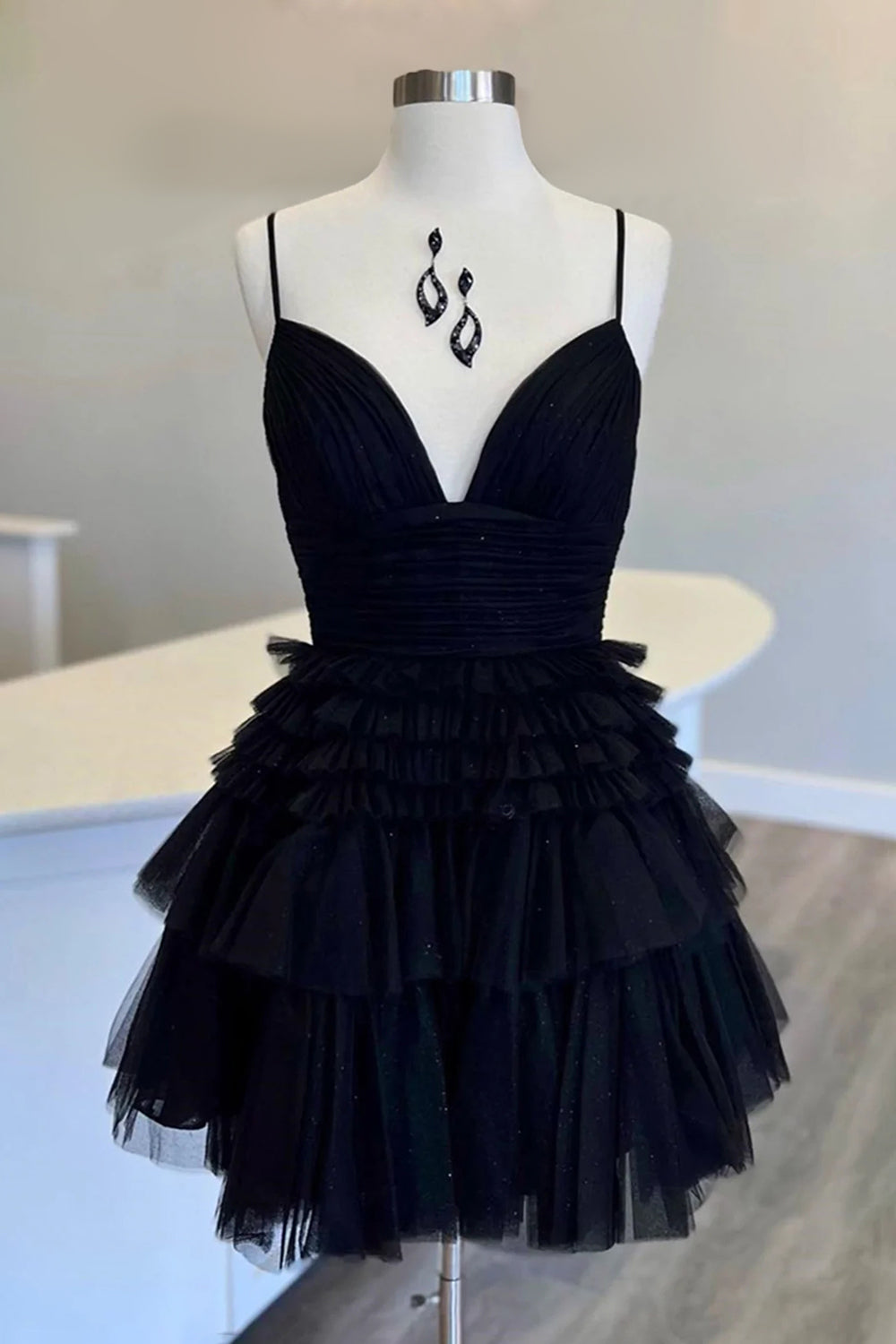 Glitter Navy Tiered Spaghetti Straps Short Homecoming Dress