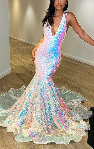 Sequins Halter V Neck Mermaid Evening Dress with Tulle