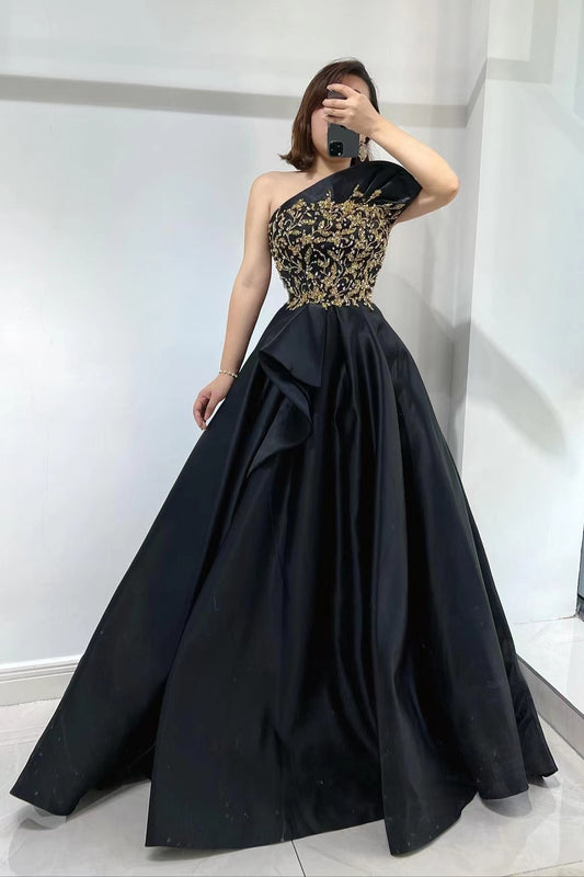 Gorgeous Black One Shoulder Strapless Evening Dress with Beadings and Slit