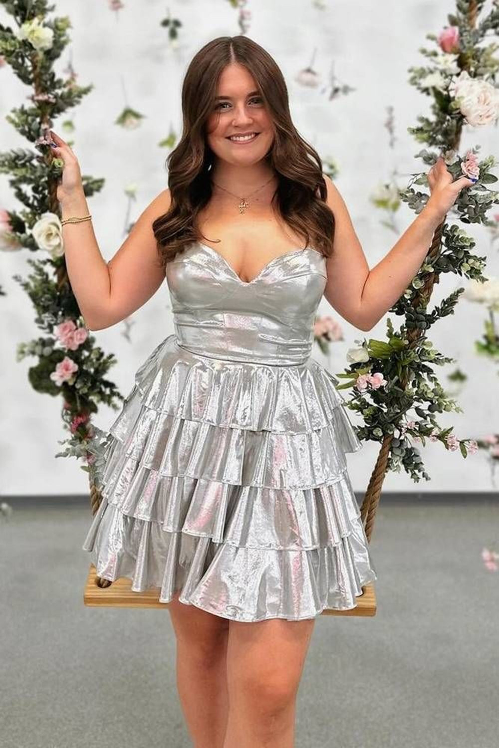 A Line Golden Homecoming Dress Sweetheart Corset Short Prom Dress With Ruffles