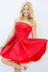 A-Line Green Homecoming Dress Strapless Satin Short Prom Dress with Bowknot