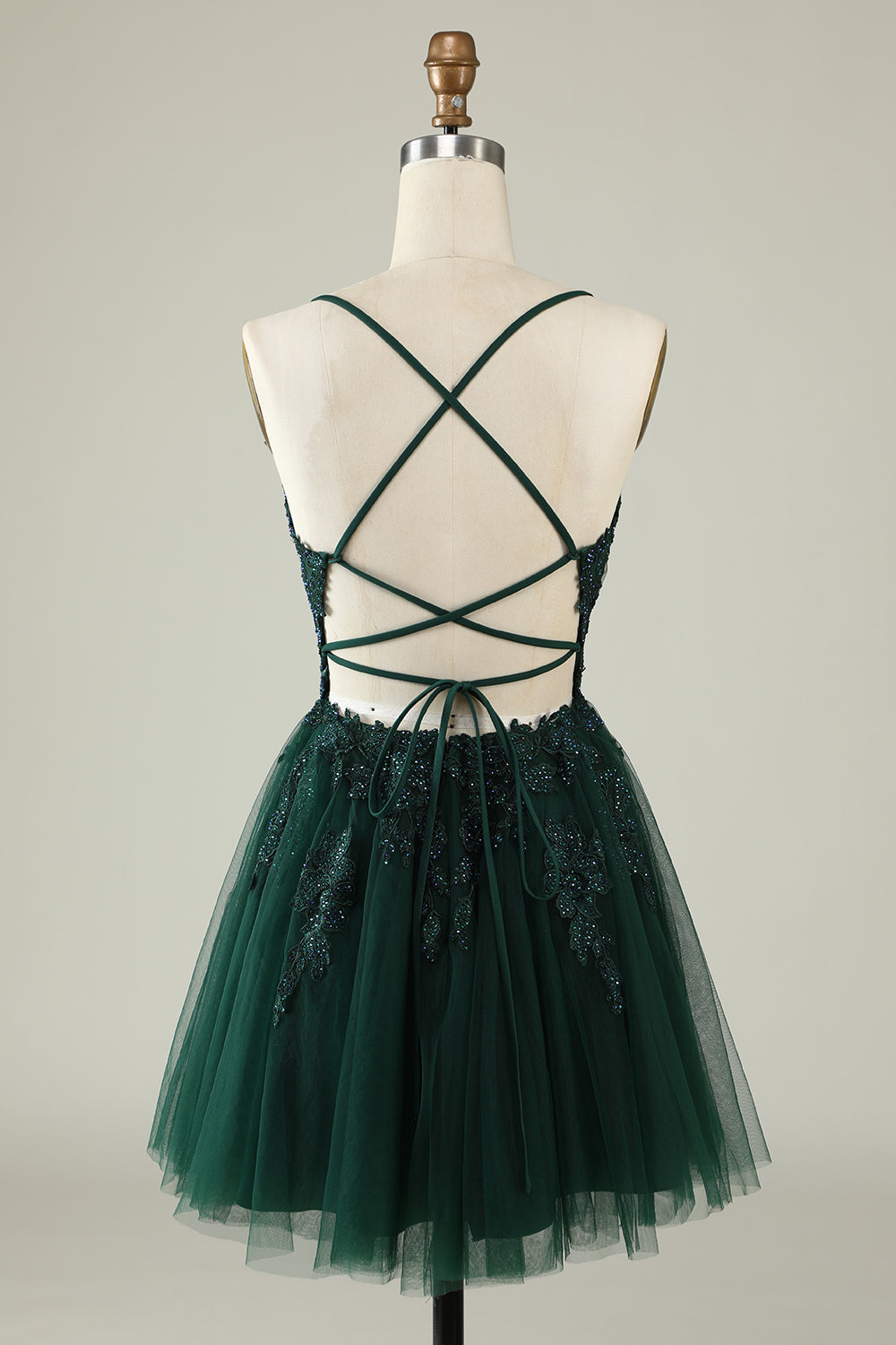 A Line Homecoming Dress Spaghetti Straps Short Cocktail Dresses with Appliques