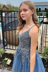 A Line Homecoming Dress Spaghetti Straps Short Cocktail Dresses with Appliques