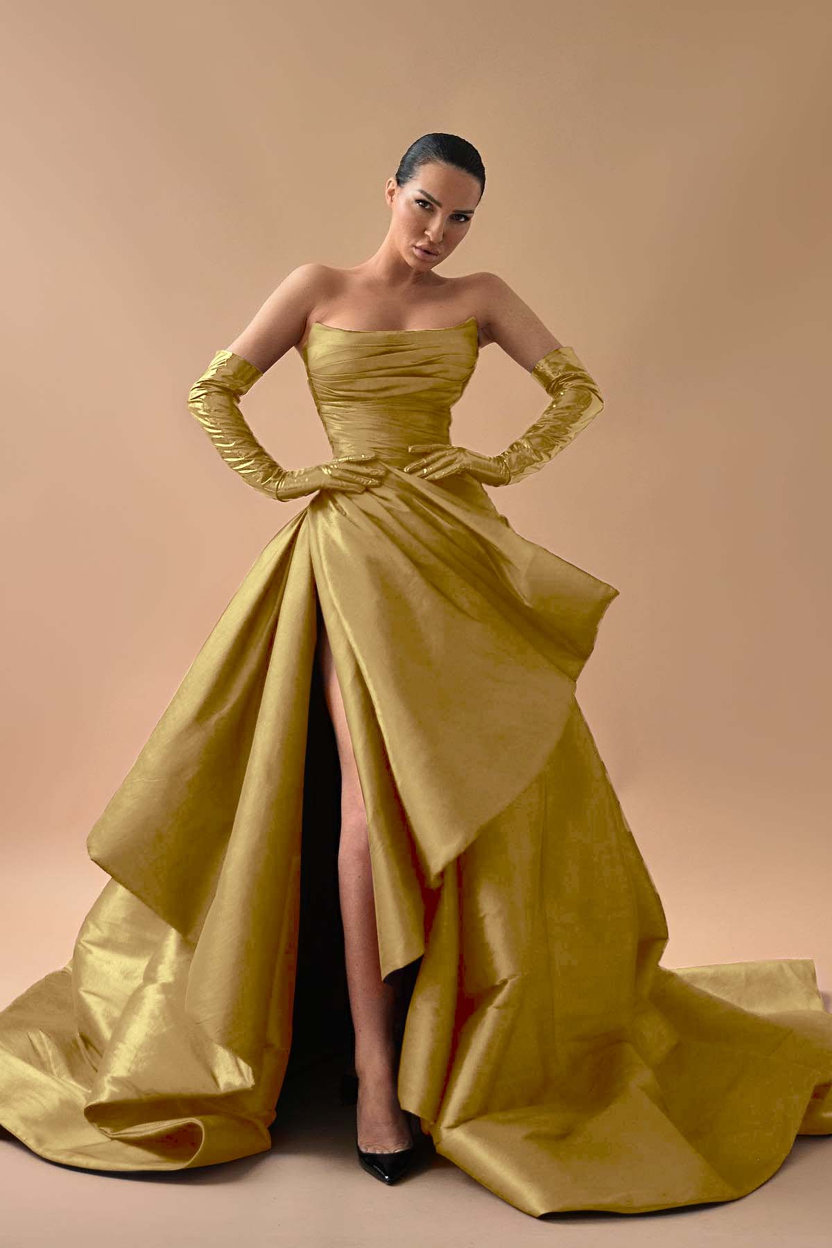 A Line Prom Dress Sleeveless Satin Strapless Formal Dress