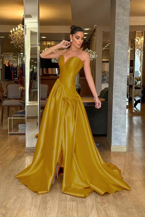 A Line Prom Dress Sleeveless Sweetheart Satin Formal Dress
