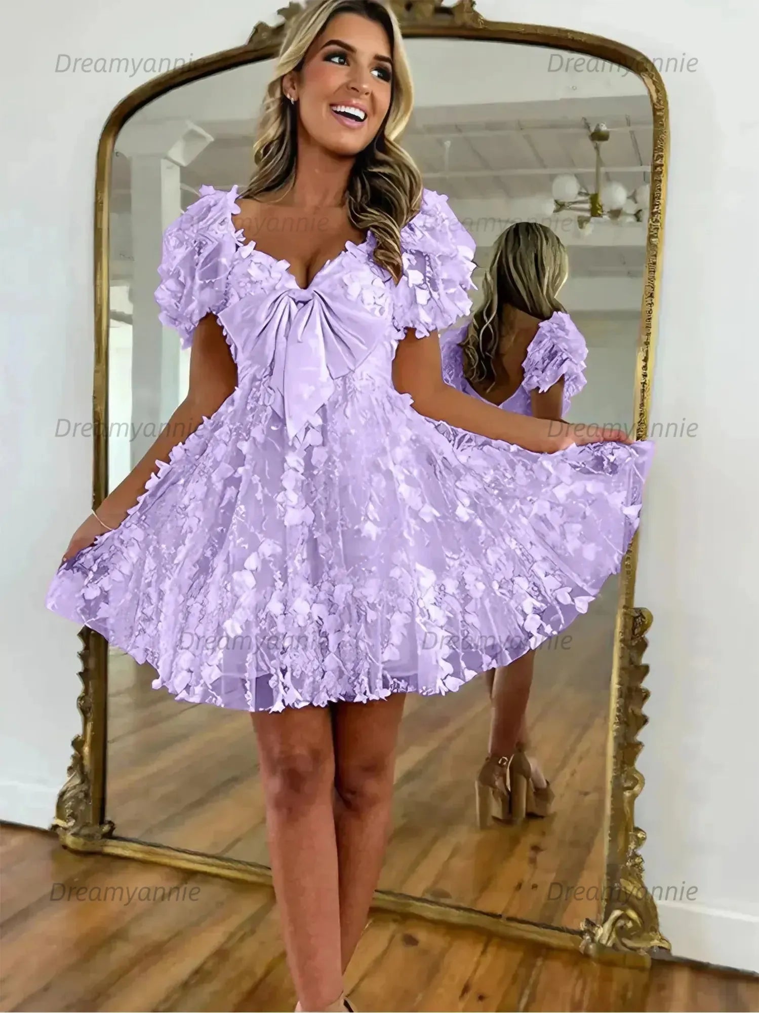 A-Line Puff Sleeves Short Tulle Homecoming Dress With Bowknot