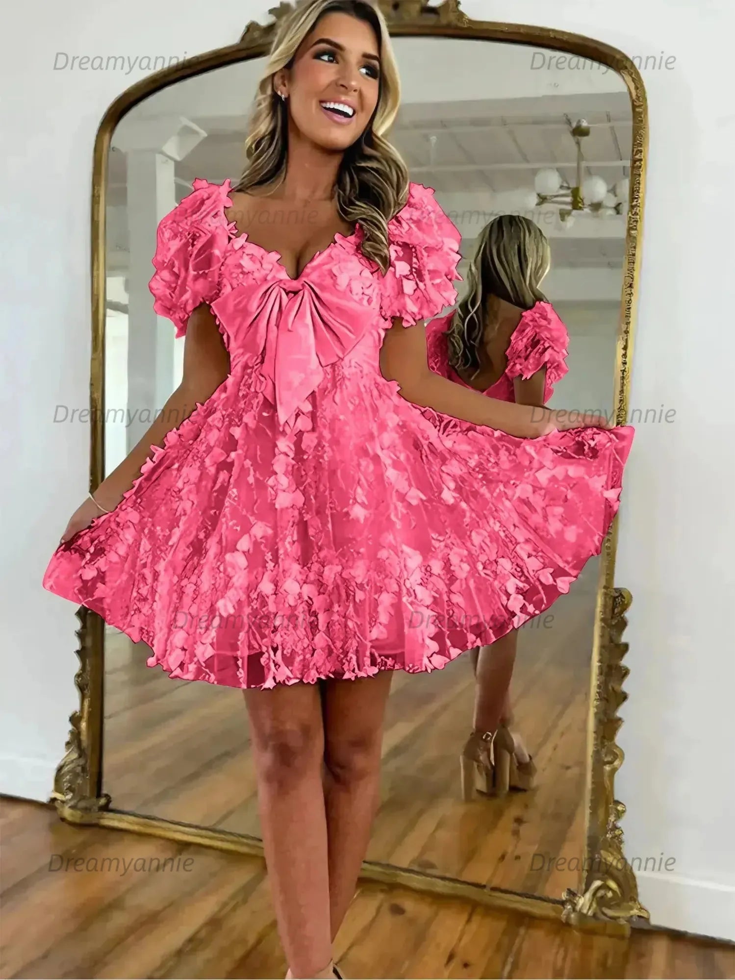 A-Line Puff Sleeves Short Tulle Homecoming Dress With Bowknot
