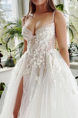 A Line Wedding Dress Spaghetti Straps Tulle Lace Bridal Gown With Slit