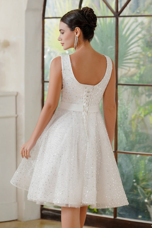 Ivory Tulle Scoop Neck A-Line Sleeveless Homecoming Dress