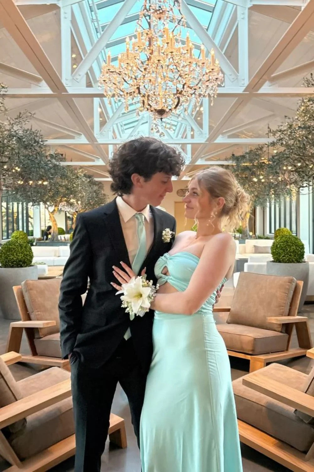 Stylish Sheath Sweetheart Blue Long Party Dress With Keyhole Formal Evening Gown