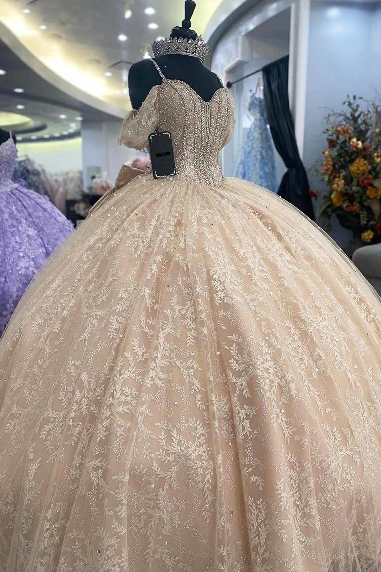 Ball Gown Off Shoulder Spaghetti Straps Sleeveless Lace Appliques Champagne Tulle Quinceanera Dress For Sweet 16 Dress