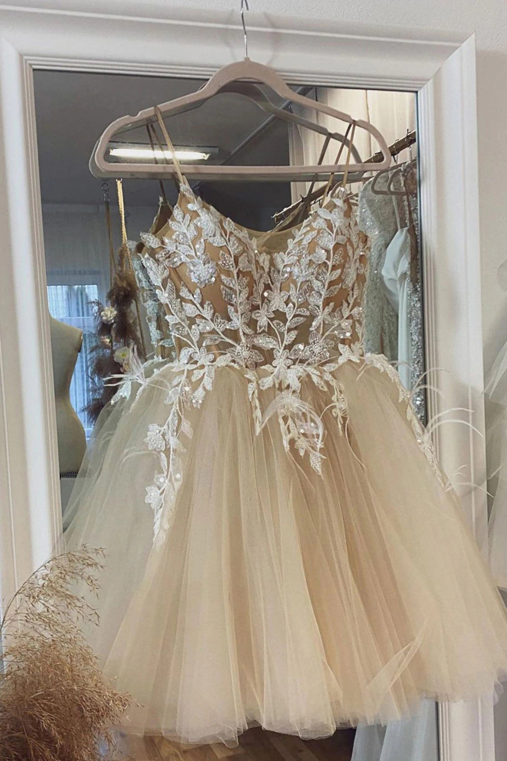 Beige Spaghetti Straps Prom Dress With Appliques