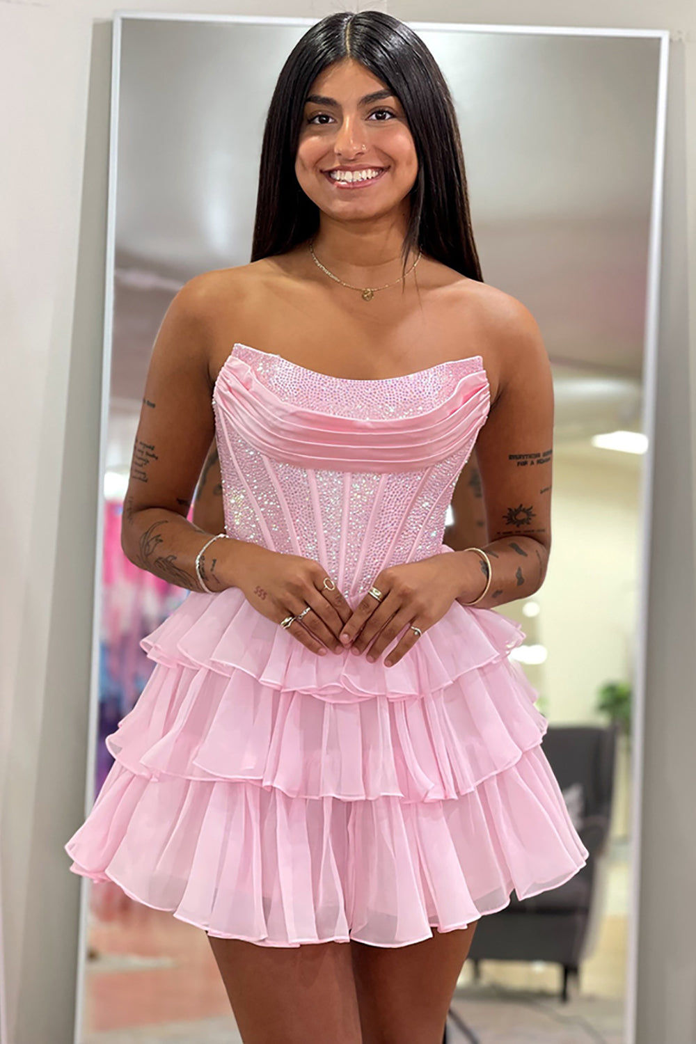 Black Beaded Corset A Line Homecoming Dresses Short Cocktail Dresses With Ruffles