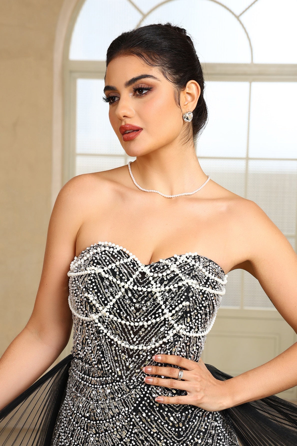 Black Beaded Formal Dress Strapless Sheath Wedding Party Dress with Panel Train