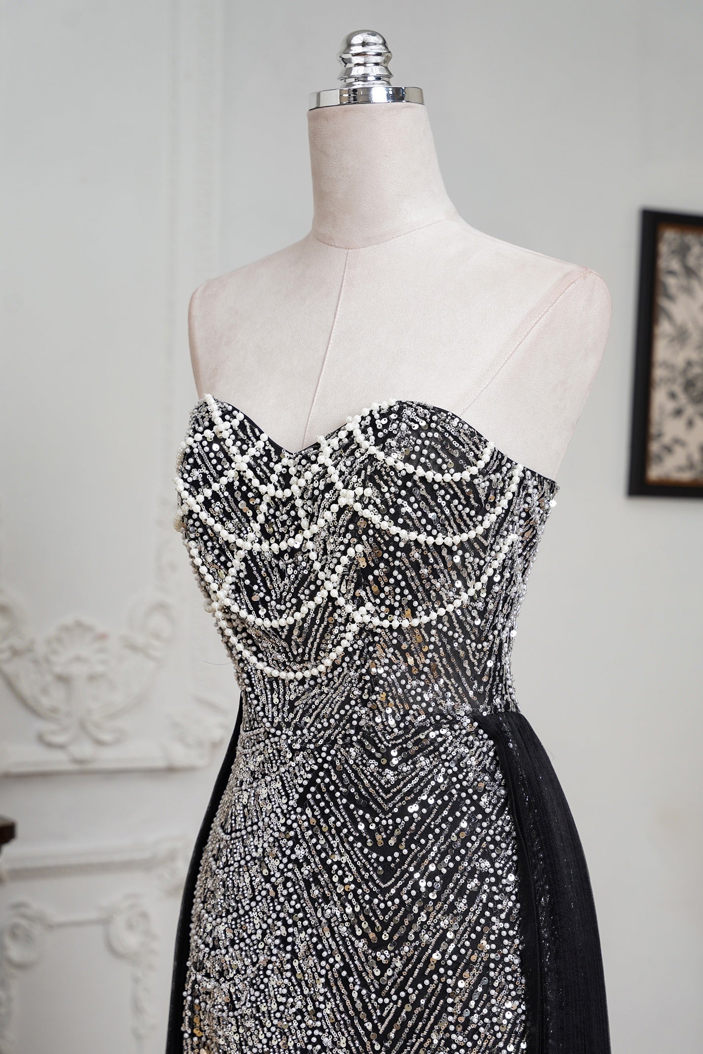 Black Beaded Formal Evening Dress Strapless Sheath Prom Wedding Party Dress with Panel Train