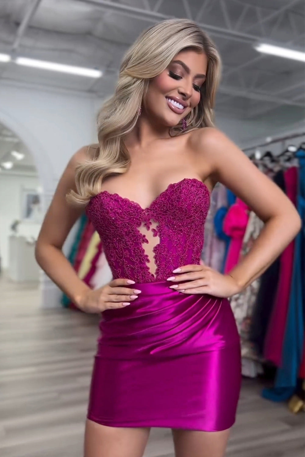 Black Homecoming Dress Strapless Corset Tight Short Cocktail Dresses with Appliques