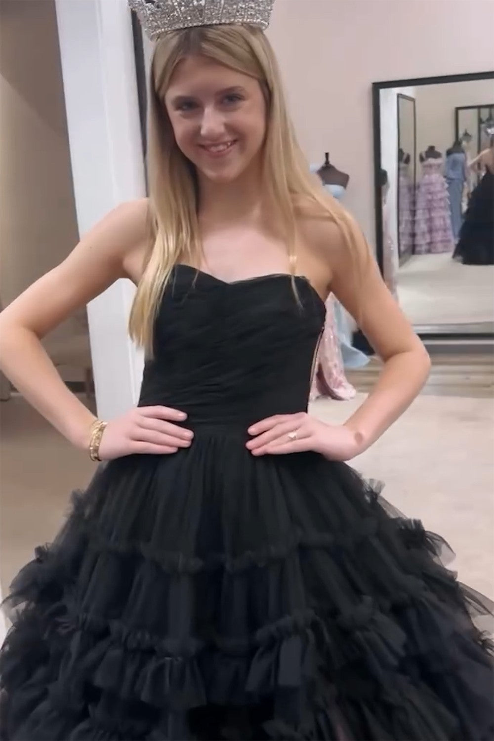 Black Prom Dress Tiered A-Line Sweetheart Long Formal Dress