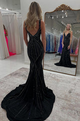 Black Prom Dress V-Neck Sheath Beaded Formal Dress