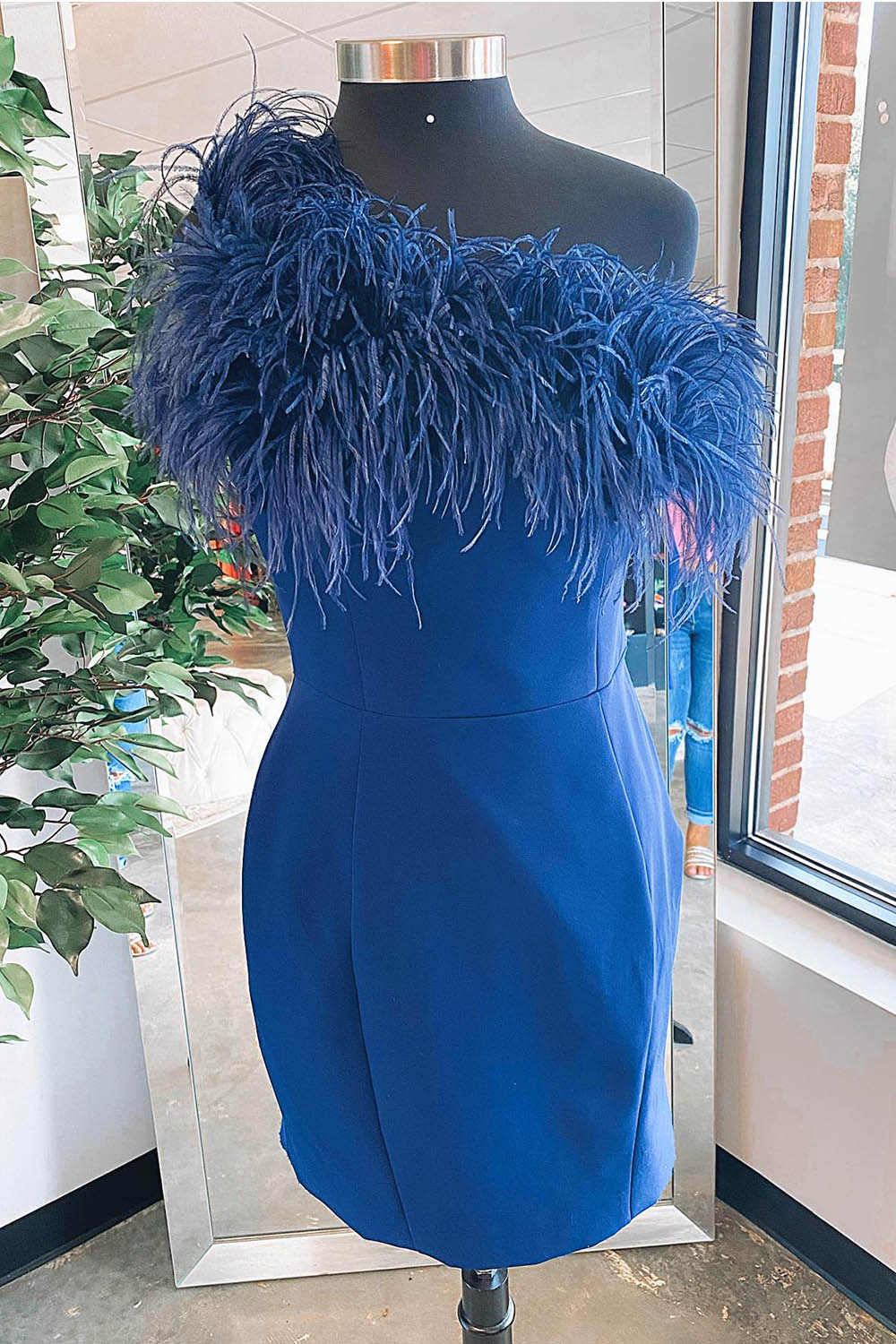 Blue Homecoming Dress Off the Shoulder Tight Short Prom Dress with Feathers