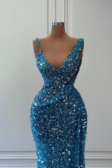 Blue Sheath/Column Prom Dress Sleeveless V Neck Sequined Formal Dress