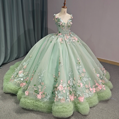 Blush Green Quinceanera Dress V Neck Ball Gown Sweet 16 Dress